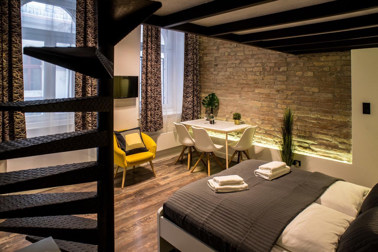 Very Stylish And Fresh Studio Home In The Center Budapest Ngoại thất bức ảnh